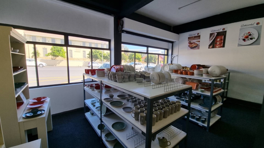 To Let Commercial Property for Rent in Salt River Western Cape
